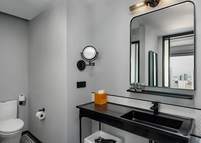 Moxy Ratchaprasong Hotel