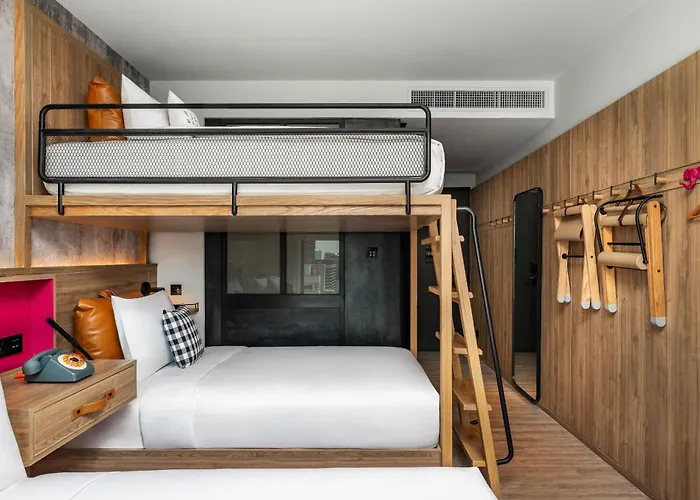 Hotel Moxy Ratchaprasong Banguecoque