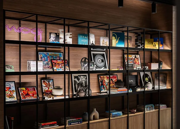 Hotel Moxy Ratchaprasong 4*