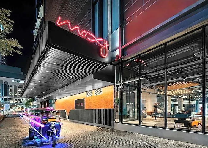 Moxy Ratchaprasong Hotel 4*